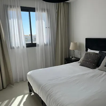 Apartment New In Higueron West *