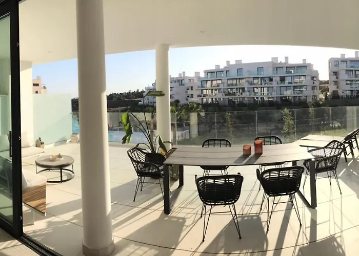 New In Higueron West