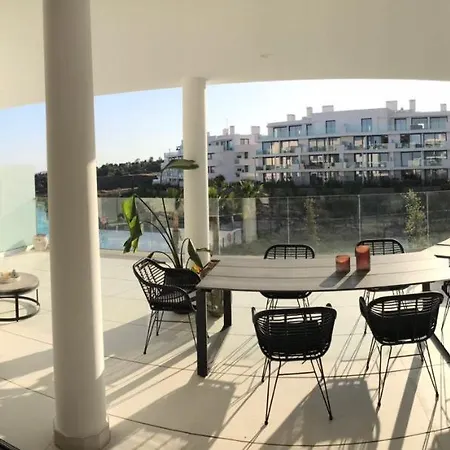 New In Higueron West